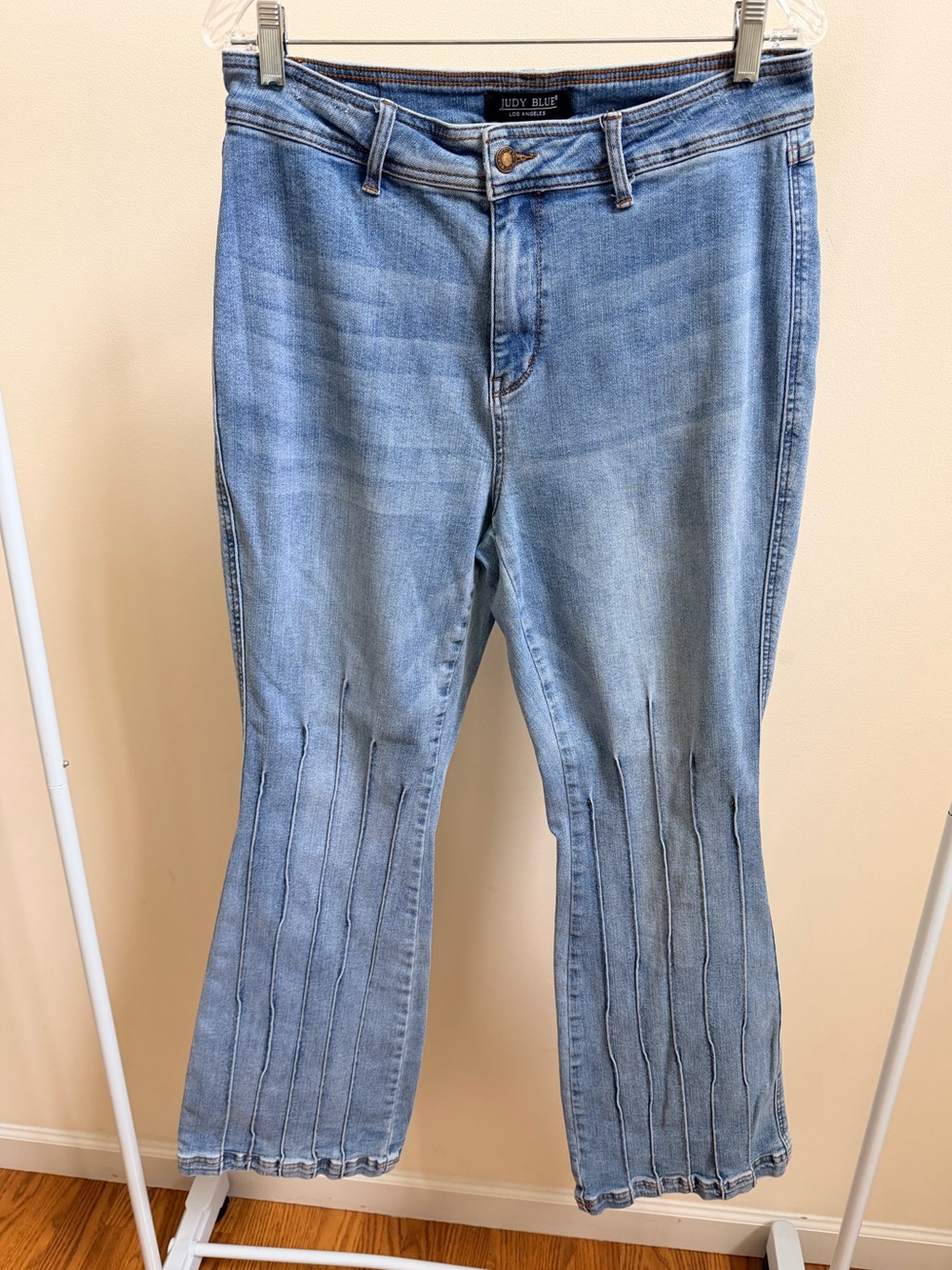 Judy Blue bootcut pintuck jeans light wash flare Sz 14W